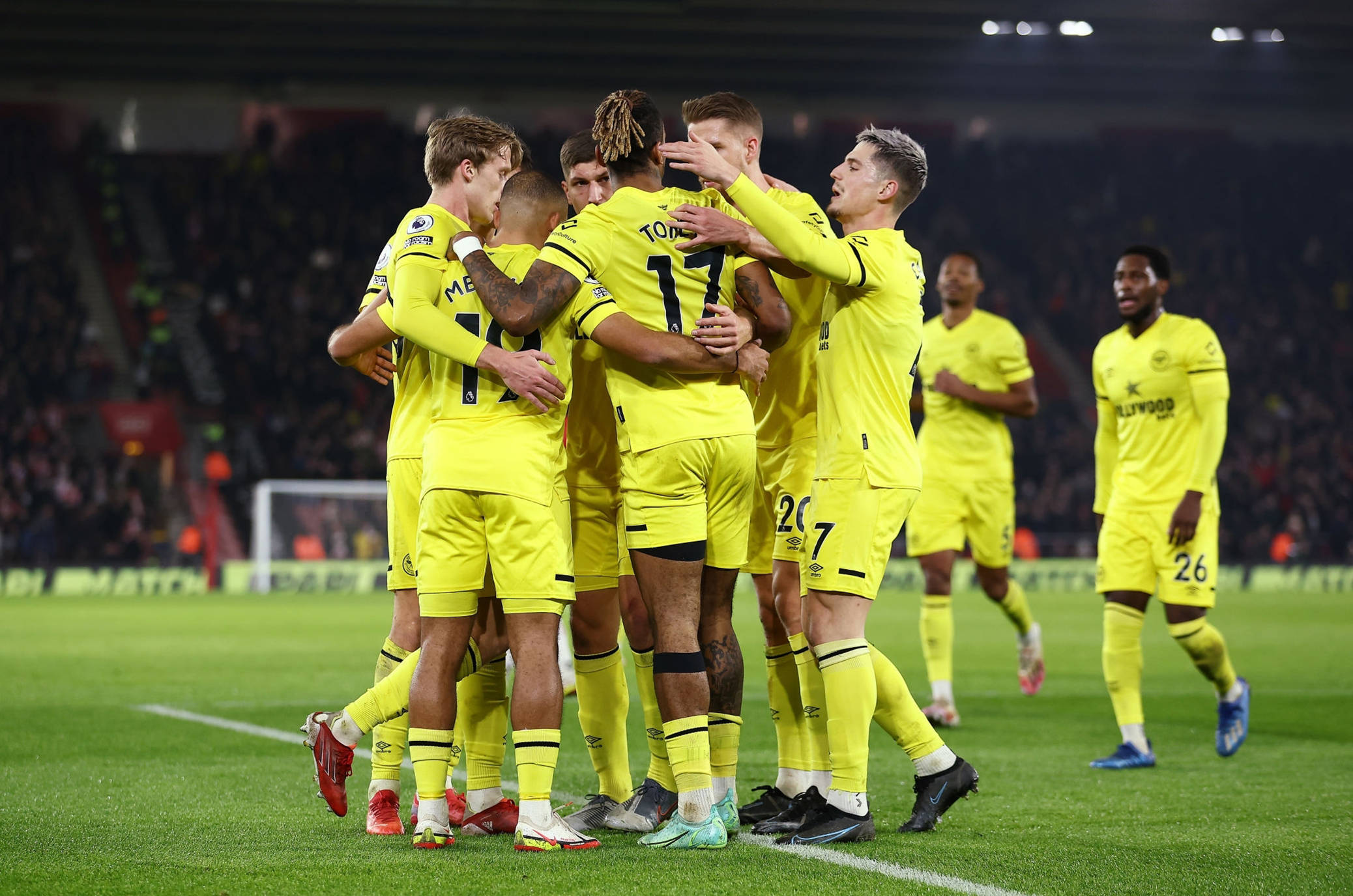 在这一合同 在这一合同